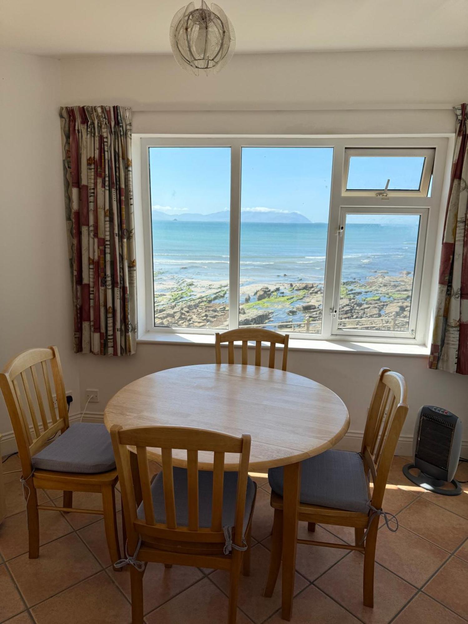 Oneills Apartments Ballyheigue Exterior photo